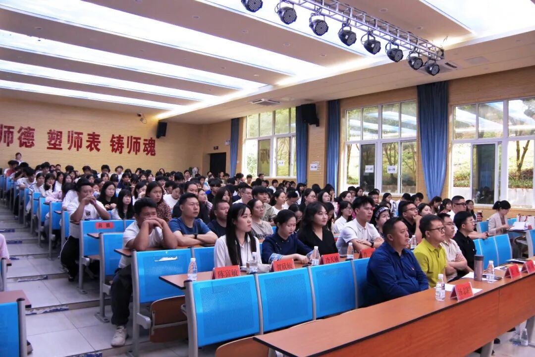 16facd86090d464f9adbd3c121b9a5a8.jpg